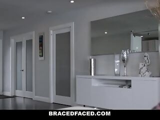 Bracefaced - Hot Teenage With Braces Fucked During Very first Date